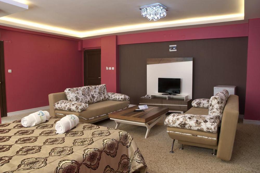 Formback Thermal Suit & Apart Bursa Exterior foto